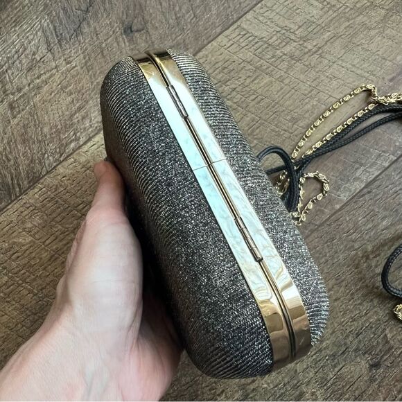 Diamond Clutch Fancy Purse Diamond & Gold design // removable straps - Picture 8 of 10